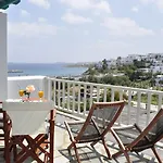 Aloni & 3* Piso Livadi