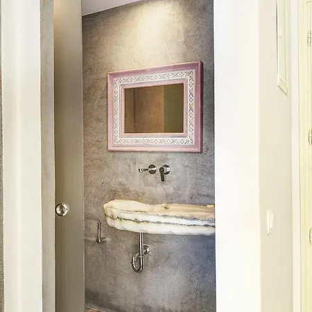 Aloni & 3* Piso Livadi