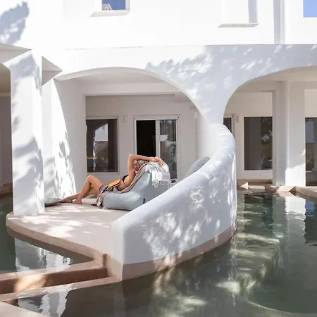 Aloni & 3* Piso Livadi