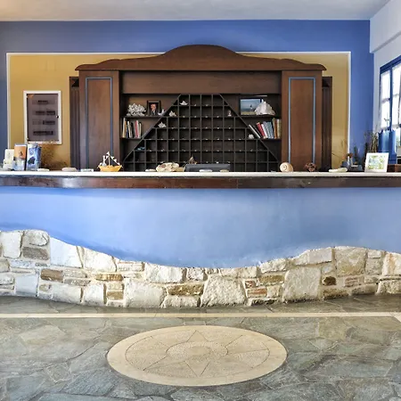 Aloni Hotel&suites 3* Piso Livadi