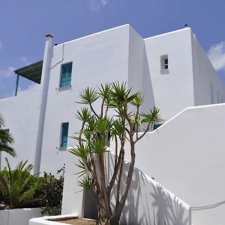 Aloni & Hotell Piso Livadi