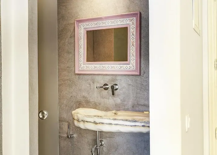 Aloni & 3* Piso Livadi