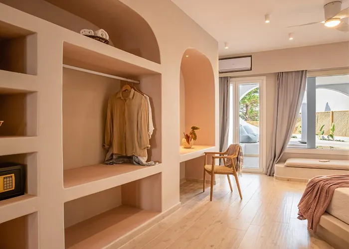 Aloni & Hotel Piso Livadi